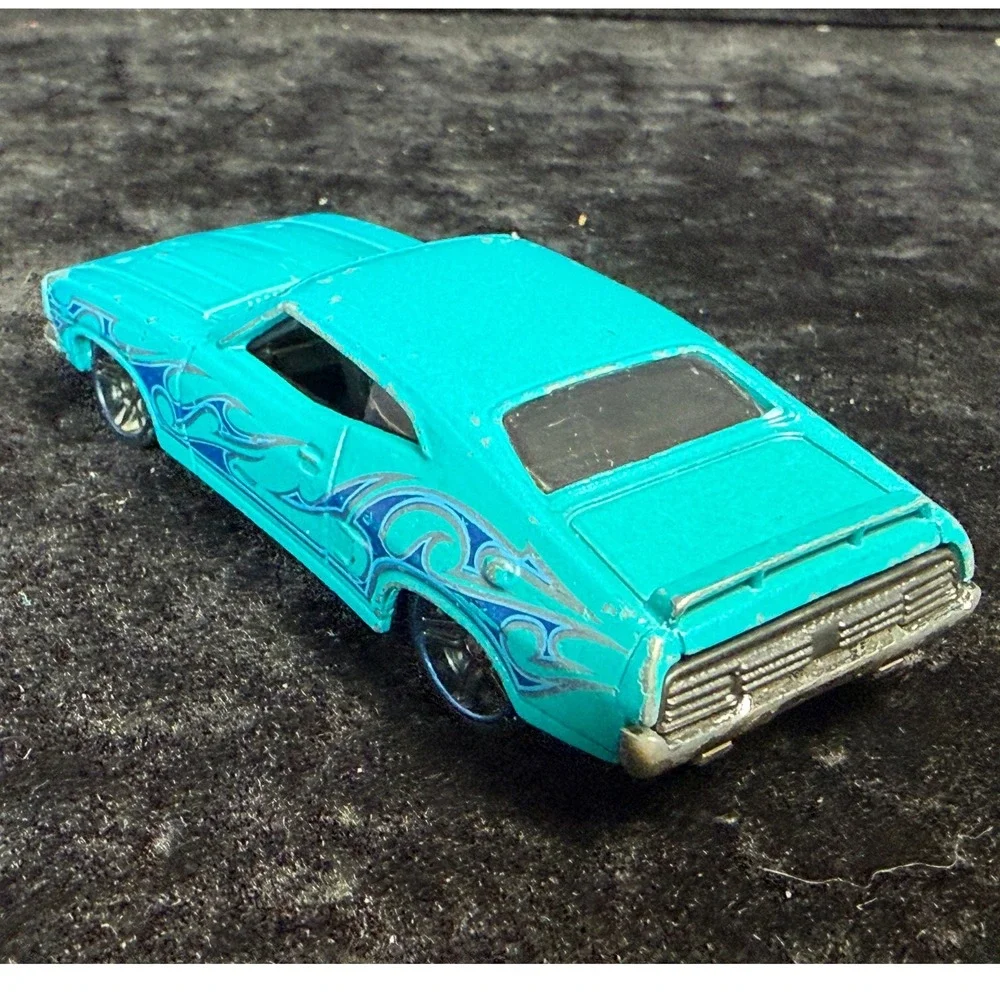 Hot Wheels-Ford Diecast Lot: 73 Falcon XB, 07 Mustang Model A, Custom Bronco